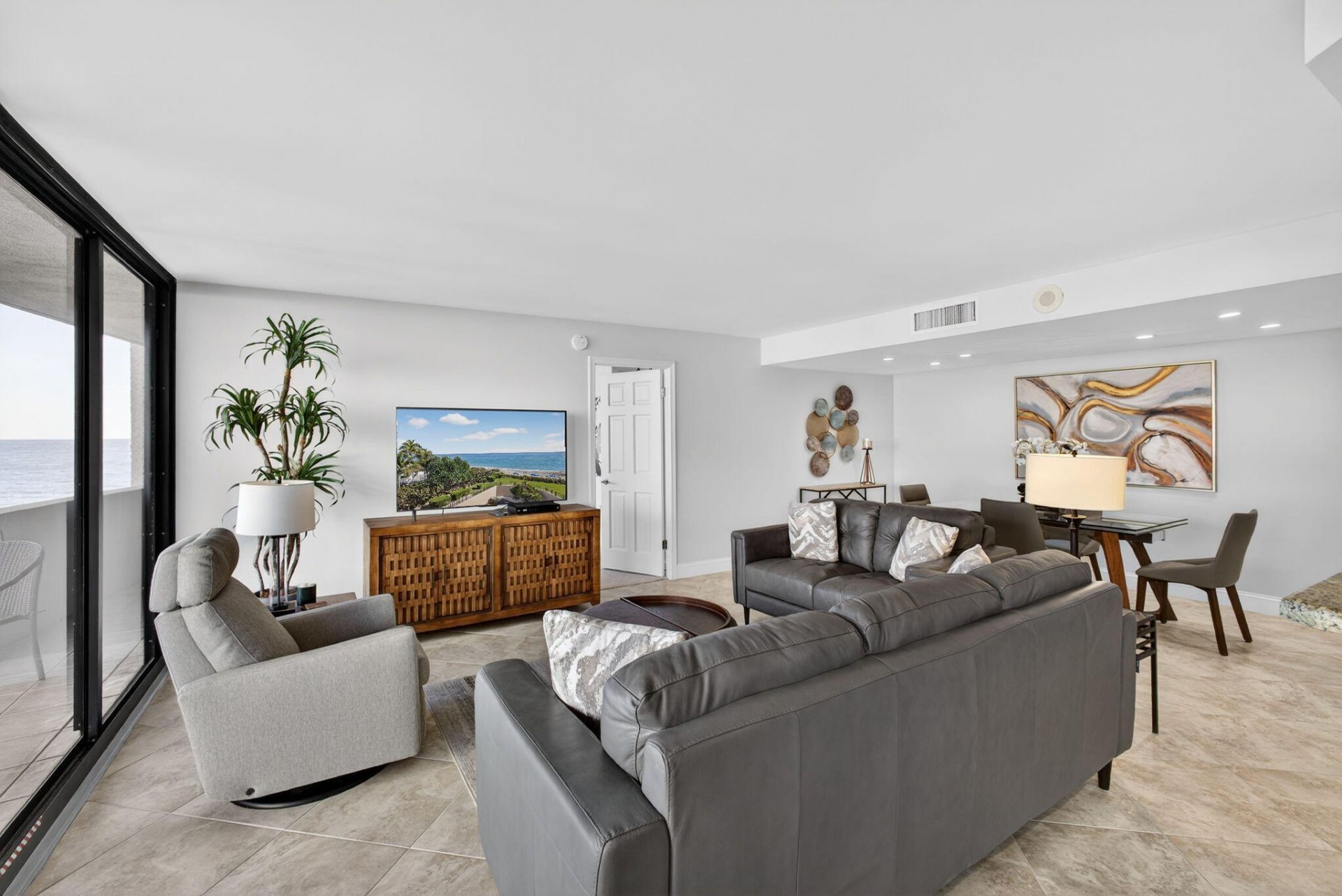 4200 N Ocean Drive, Unit 1-406, Riviera Beach, FL 33404 Photo