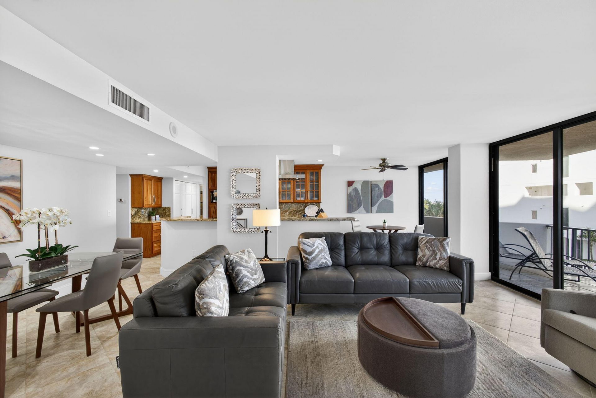 4200 N Ocean Drive, Unit 1-406, Riviera Beach, FL 33404 Photo