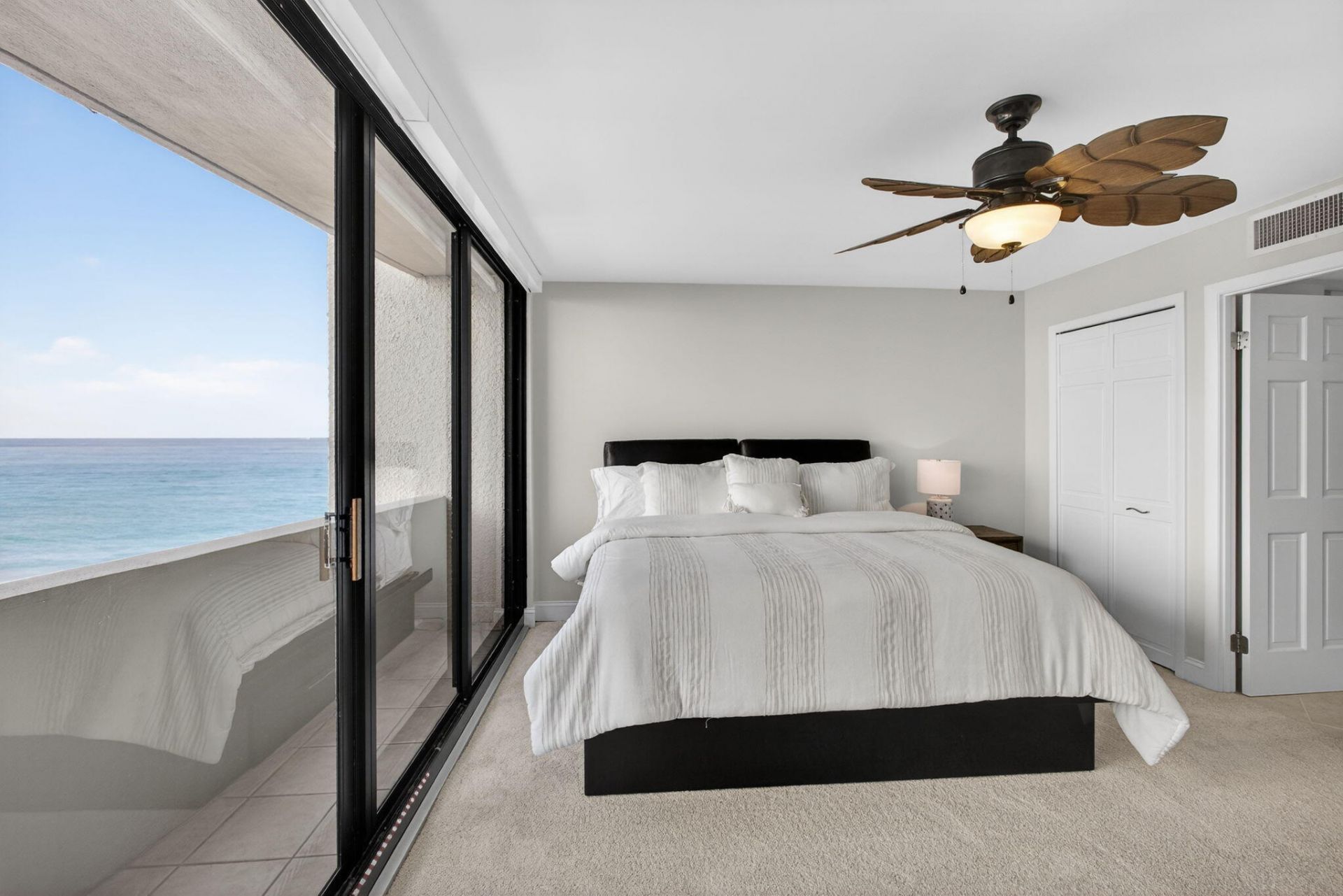 4200 N Ocean Drive, Unit 1-406, Riviera Beach, FL 33404 Photo