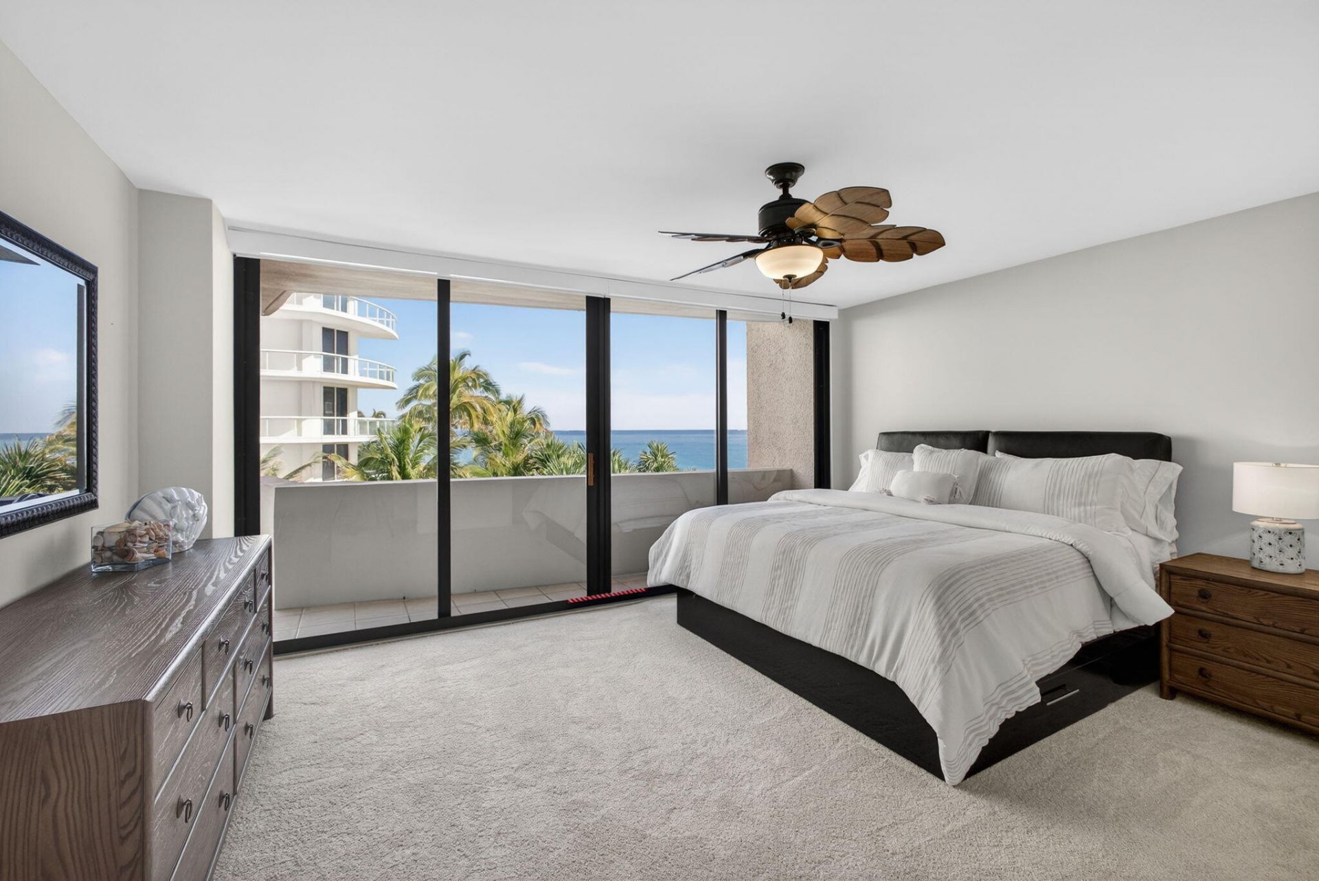 4200 N Ocean Drive, Unit 1-406, Riviera Beach, FL 33404 Photo