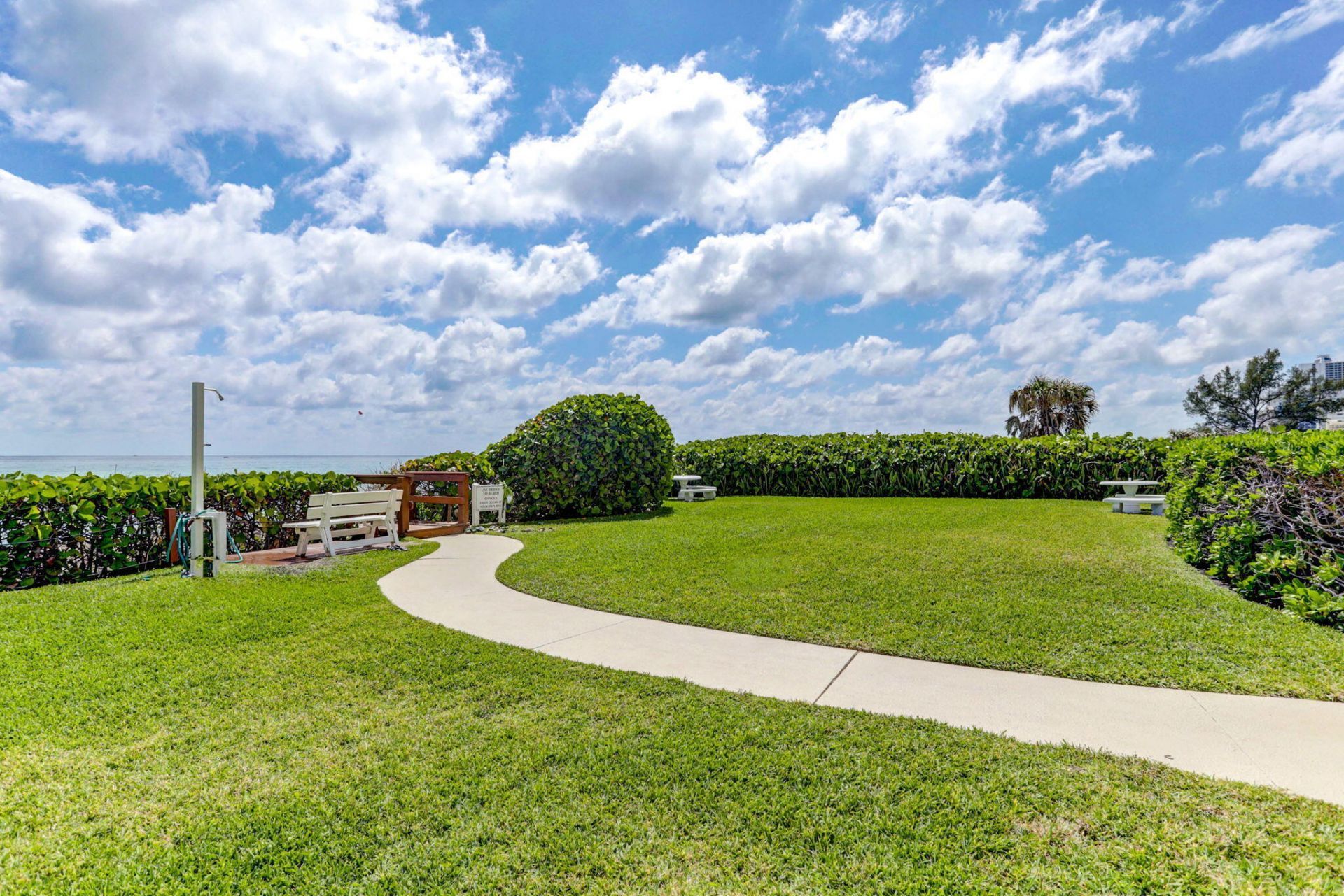 4200 N Ocean Drive, Unit 1-406, Riviera Beach, FL 33404 Photo
