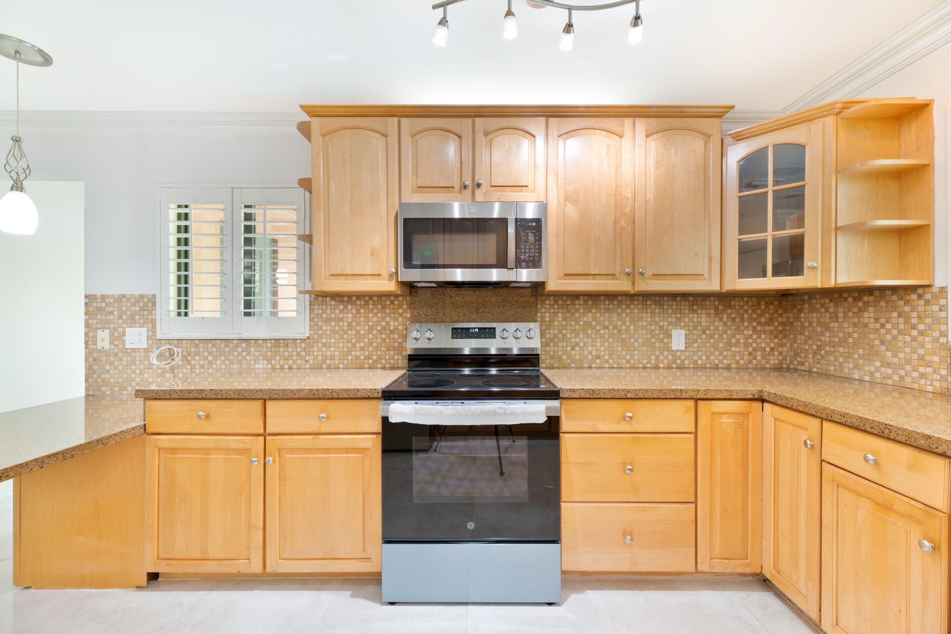 4621 NE 18th Terrace, Fort Lauderdale, FL 33308 Photo