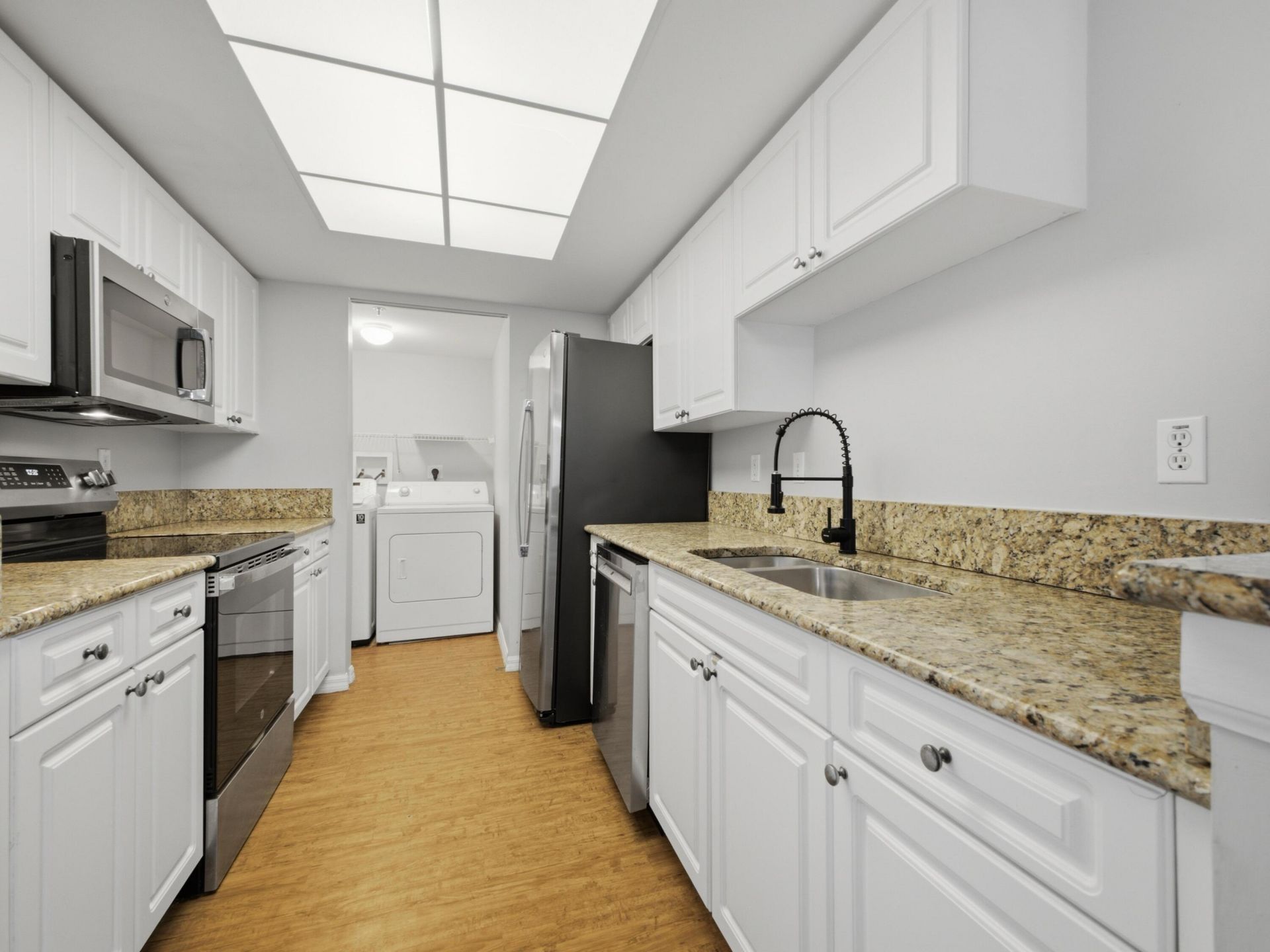 900 Crestwood Court S, Unit 920, Royal Palm Beach, FL 33411 Photo