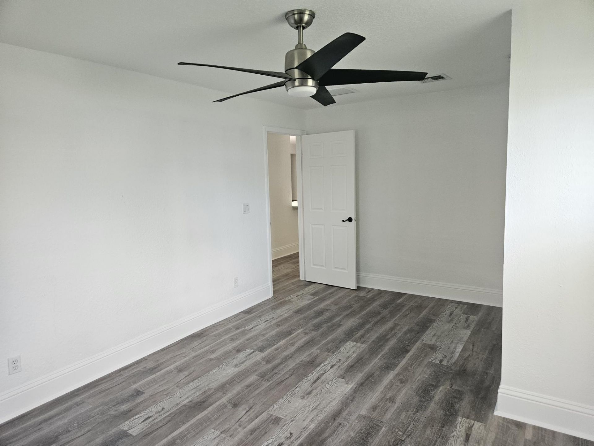 463 NW Ravenswood Lane, Port Saint Lucie, FL 34983 Photo