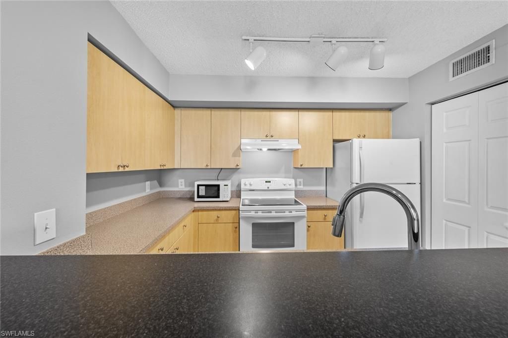 8736 River Homes Ln , Unit 7304, Bonita Springs, FL 34135 Photo