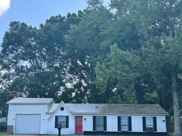 917 Dawes Road, Mobile, AL 36695
