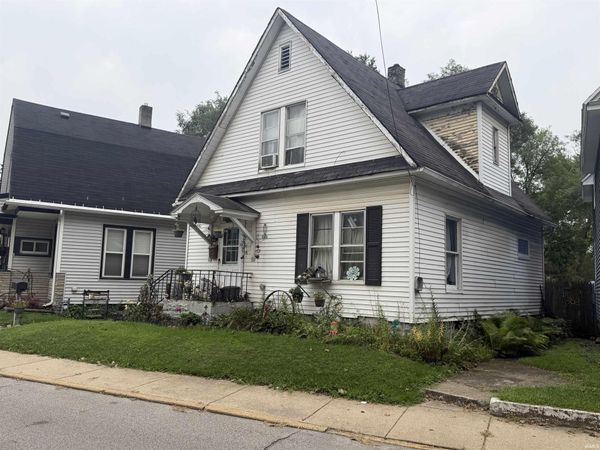 313 S Shore Avenue, Elkhart, IN 46516