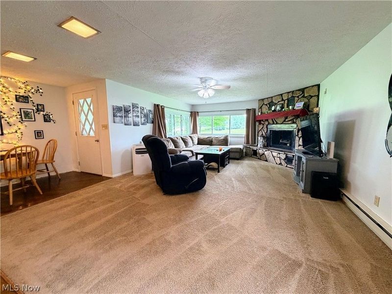 728 Johnson Plank Road NE, Warren, OH 44481 Photo 4