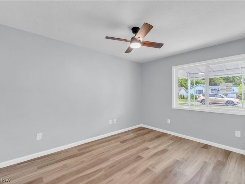 320 Elberta Drive, Vermilion, OH 44089 Photo 9