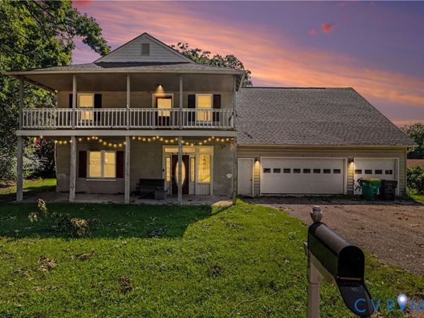 405 Smithfield Avenue , Hopewell, VA 23860