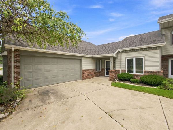 9443 Van Buren Street , Crown Point, IN 46307