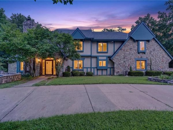 6807 Cedar Bend N/A, Kansas City, MO 64152
