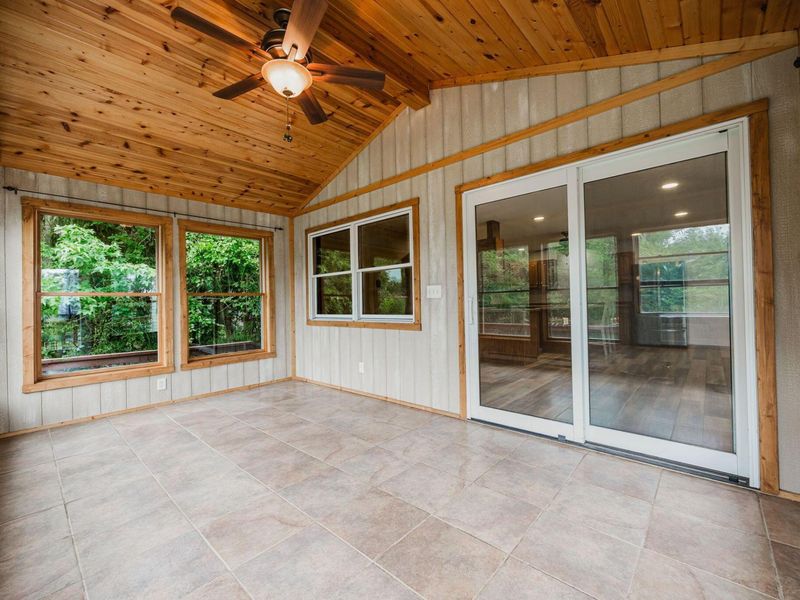360 W Columbus Street, Lithopolis, OH 43136 Photo 22