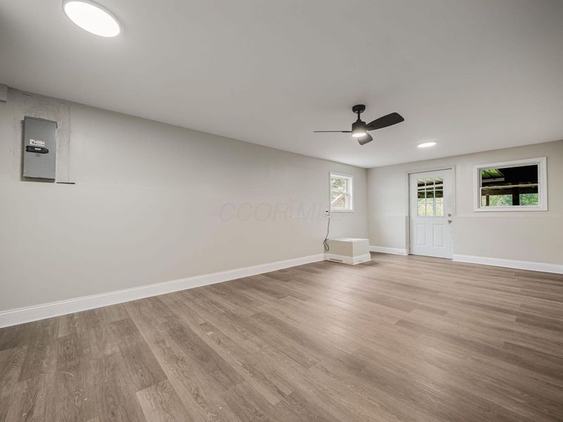 360 W Columbus Street, Lithopolis, OH 43136 Photo 33