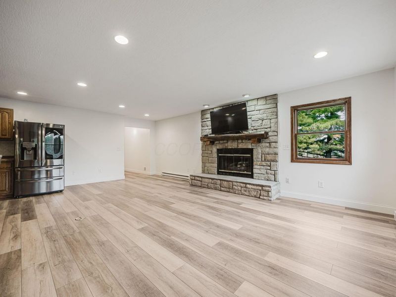 360 W Columbus Street, Lithopolis, OH 43136 Photo 6