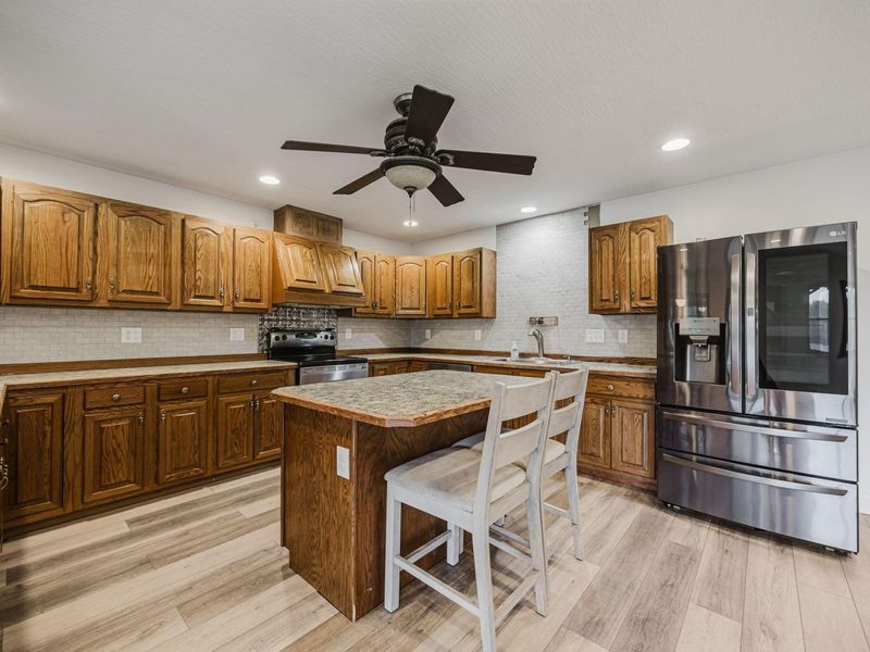 360 W Columbus Street, Lithopolis, OH 43136 Photo 8