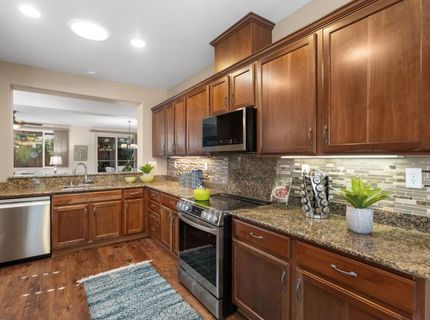 7441 Chatsworth Cir, Elk Grove, CA 95757 Photo
