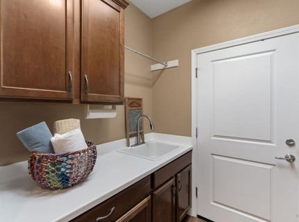 7441 Chatsworth Cir, Elk Grove, CA 95757 Photo