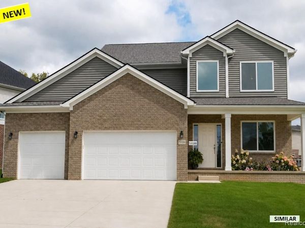 53188 Woodland Meadows Drive, Chesterfield Township, Mi 48047