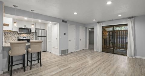 5017 Reggie Road, Reno, NV 89502 Photo