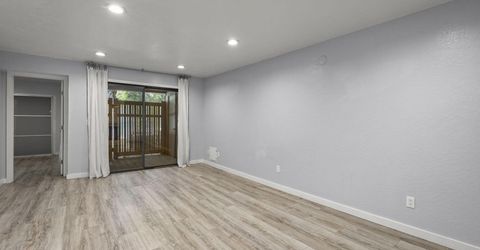 5017 Reggie Road, Reno, NV 89502 Photo