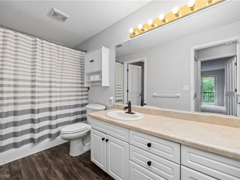 4648 Oak Point Road, Lorain, OH 44053 Photo 15