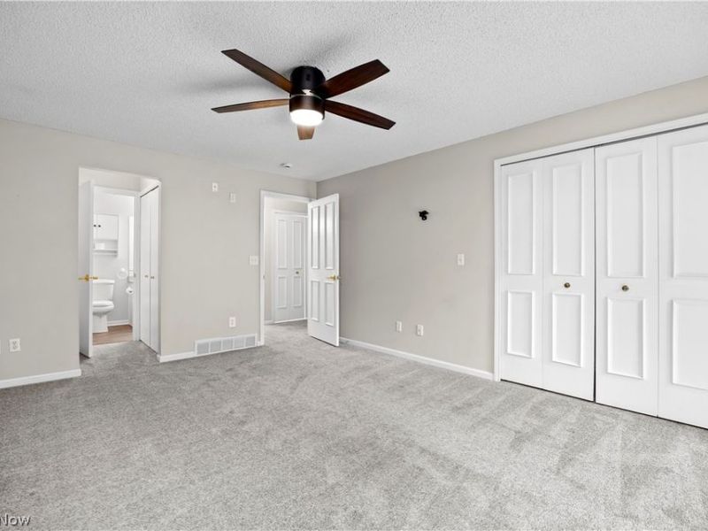 4648 Oak Point Road, Lorain, OH 44053 Photo 17
