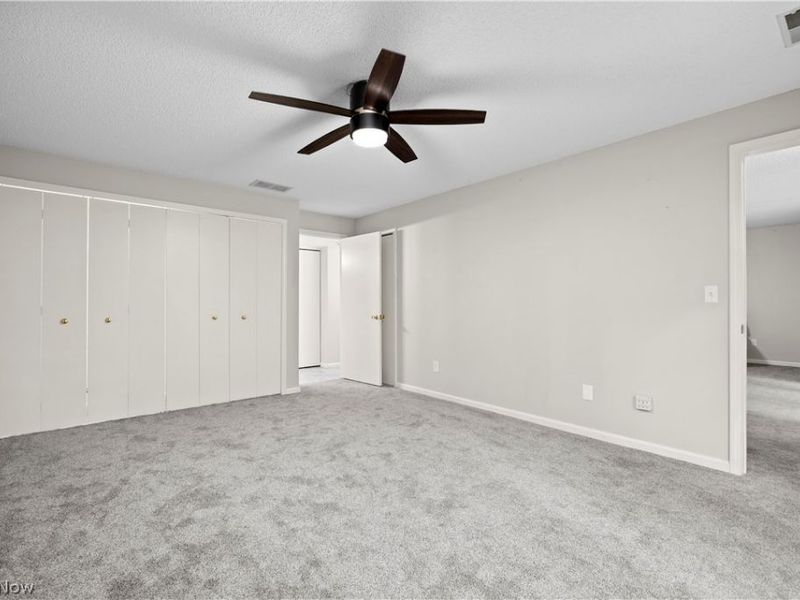 4648 Oak Point Road, Lorain, OH 44053 Photo 26
