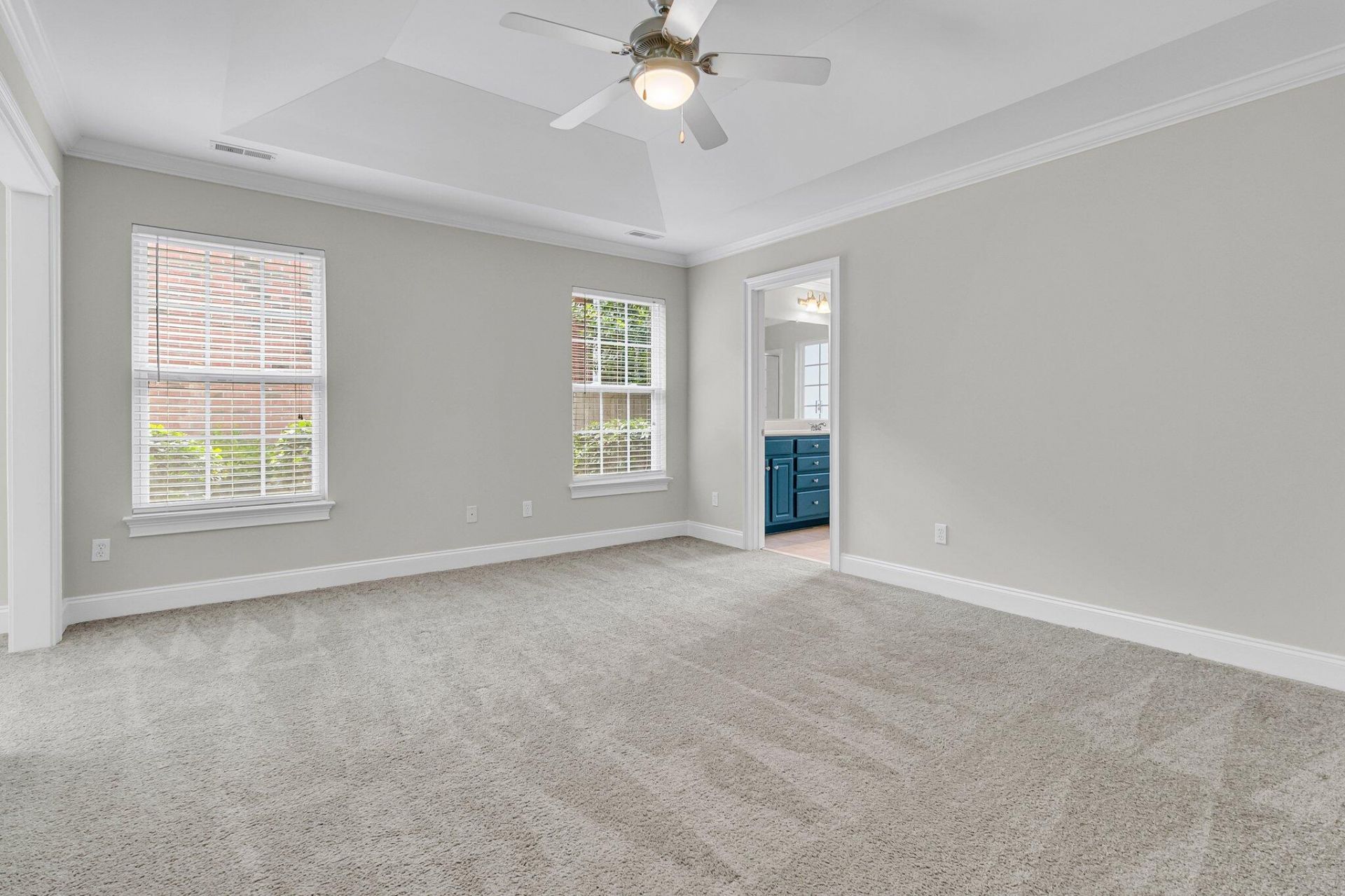 8618 Woodland Walk Photo 21