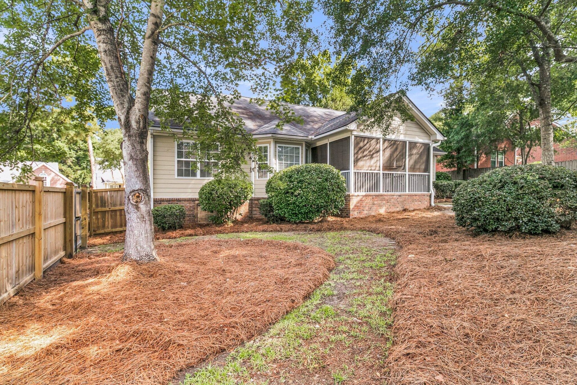 8618 Woodland Walk Photo 38
