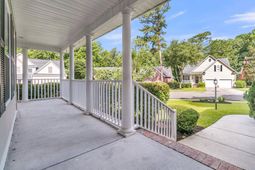 8618 Woodland Walk photo 4