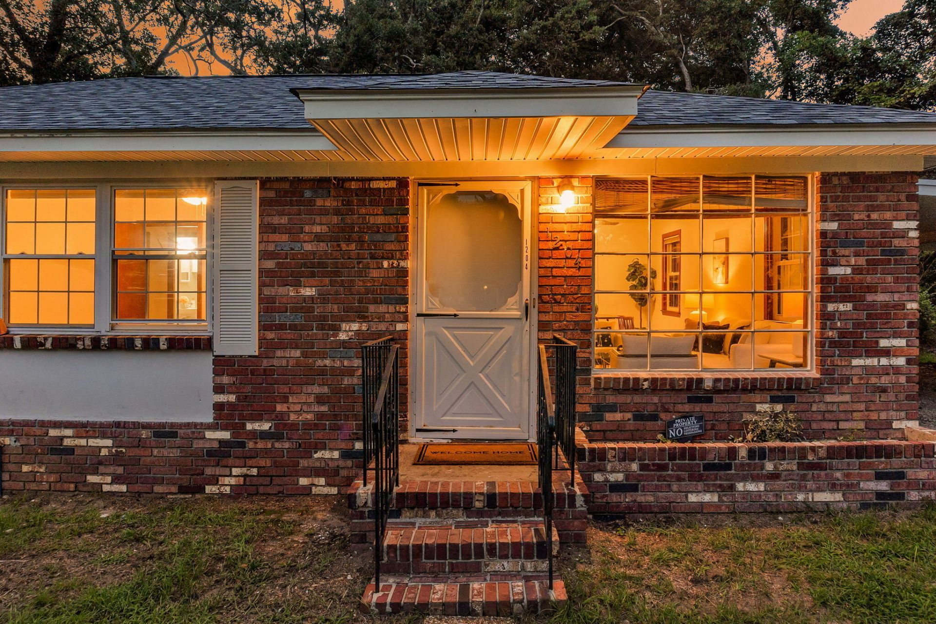 1204 Midvale Avenue Photo 32