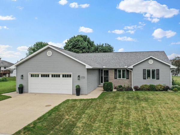 318 N HUNTER STREET, Berlin, WI 54923