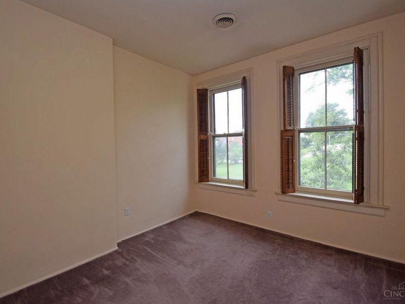 945 Parkside Place, Cincinnati, OH 45202 Photo 25