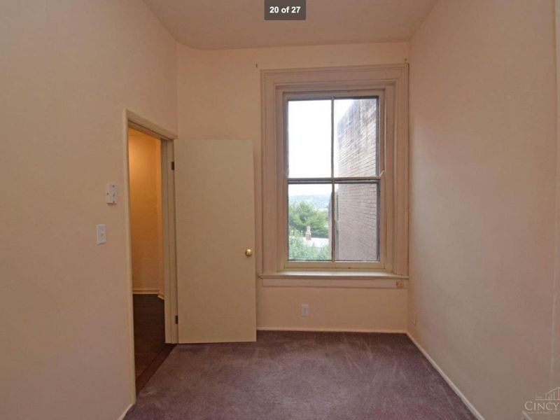 945 Parkside Place, Cincinnati, OH 45202 Photo 28