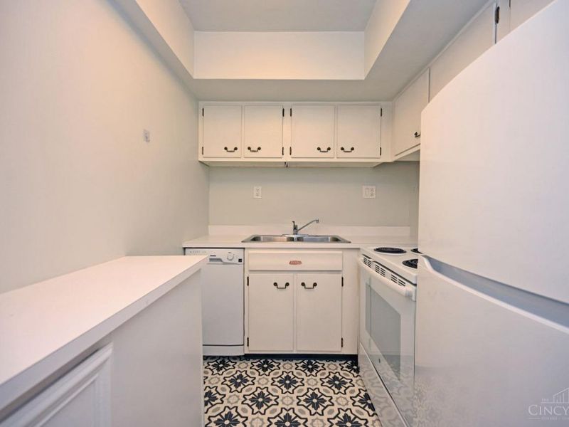 945 Parkside Place, Cincinnati, OH 45202 Photo 62