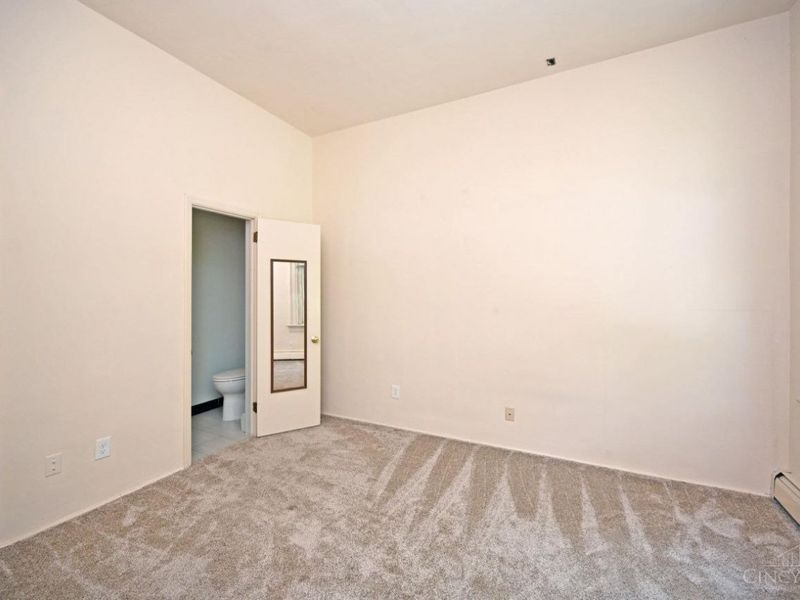 945 Parkside Place, Cincinnati, OH 45202 Photo 69