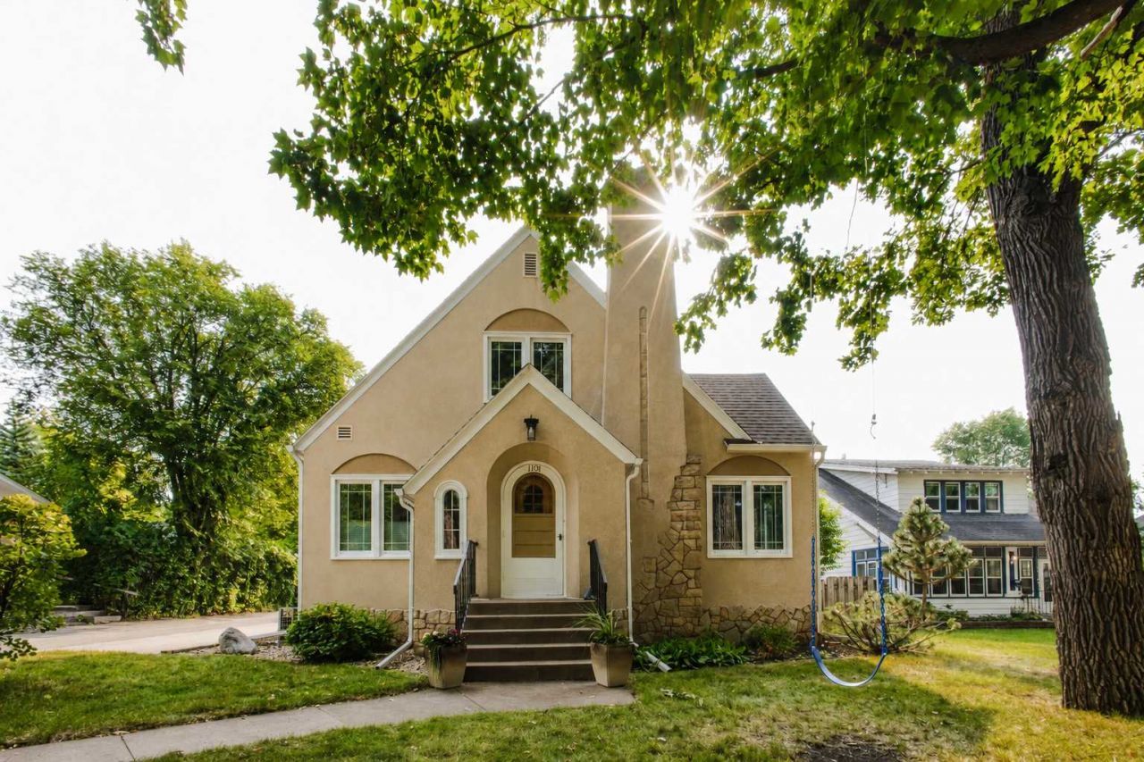 1101 Summit Avenue  primary photo