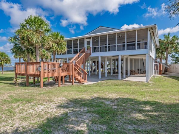 1645 SHELL POINT Road , Crawfordville, FL 32327