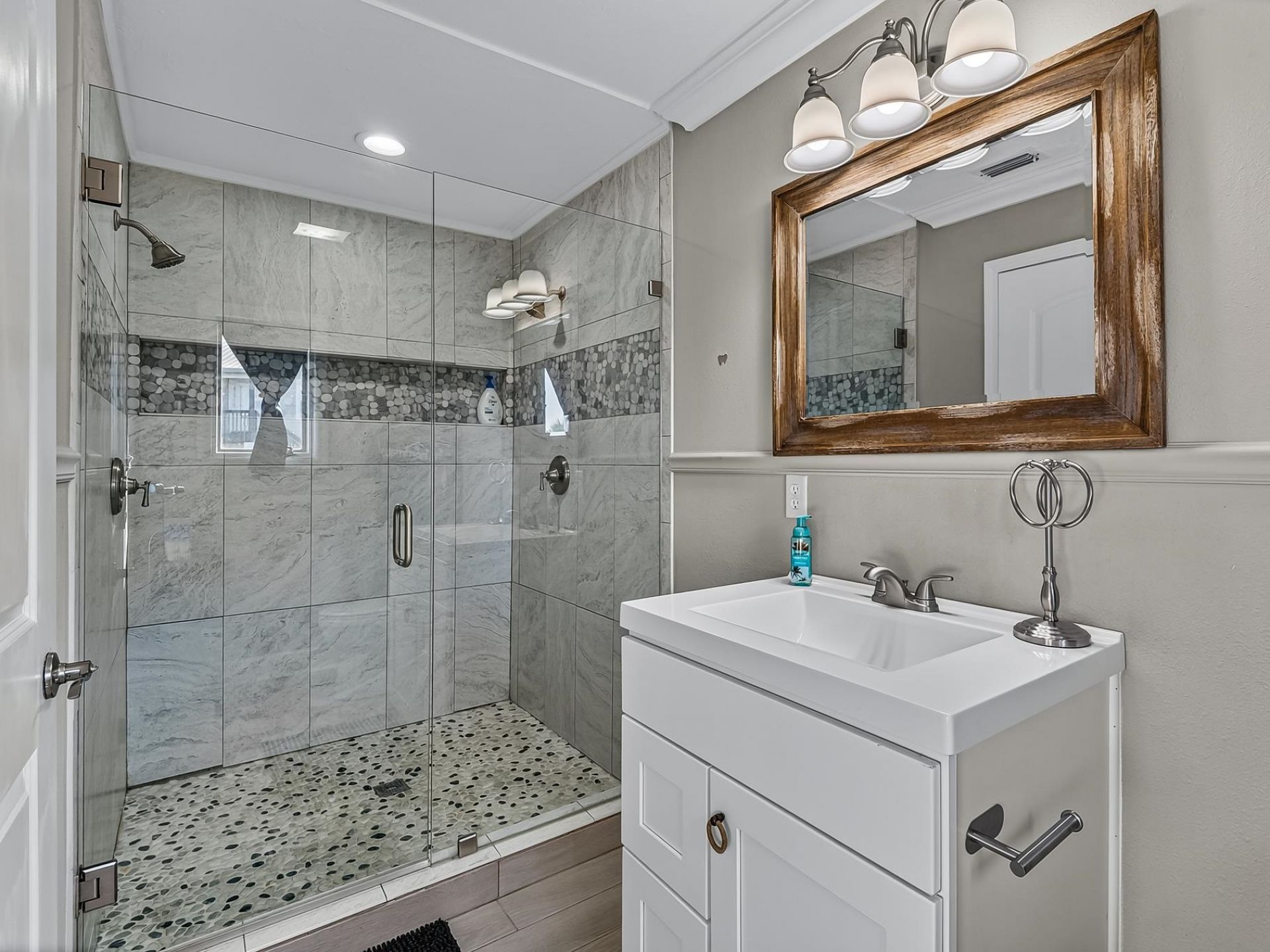 1645 Shell Point Road , Crawfordville, FL 32327 Photo