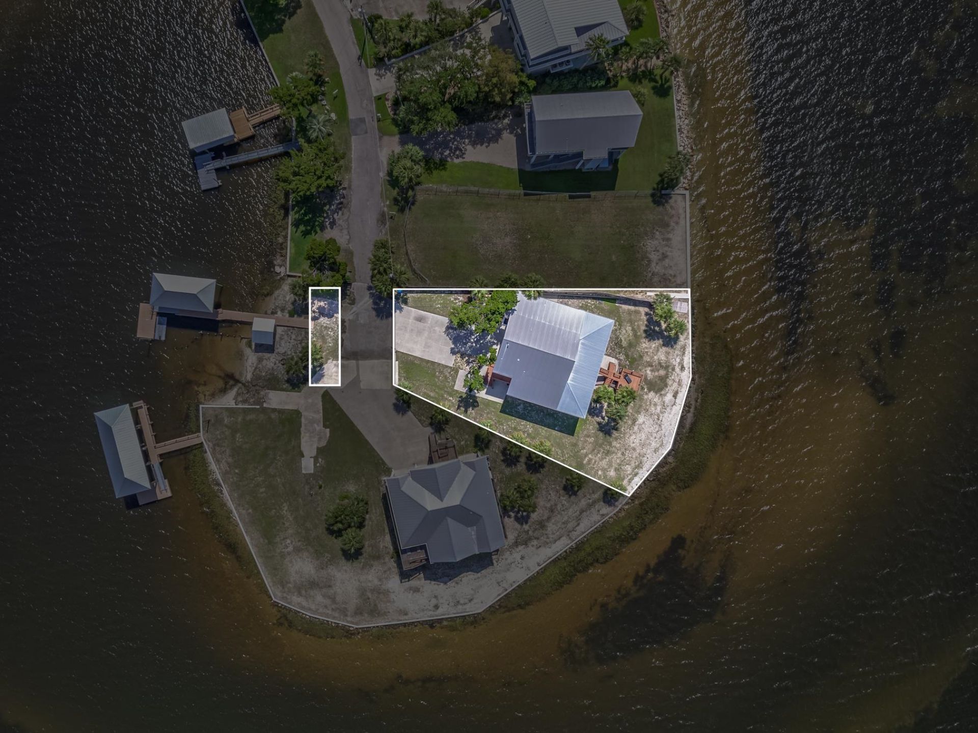 1645 Shell Point Road , Crawfordville, FL 32327 Photo