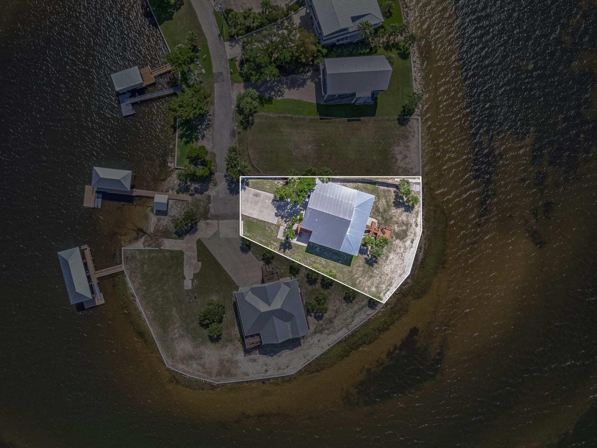1645 Shell Point Road , Crawfordville, FL 32327 Photo
