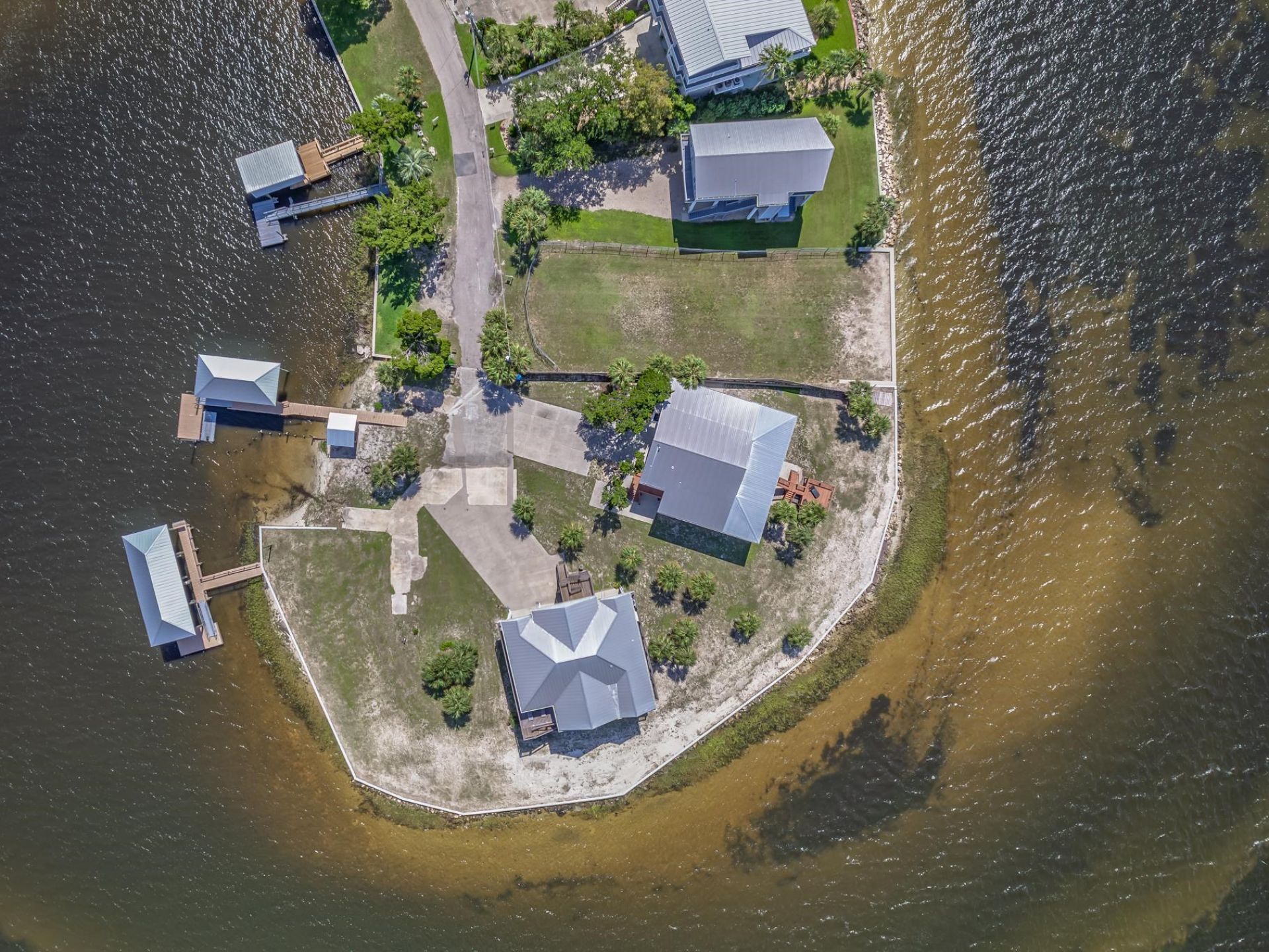 1645 Shell Point Road , Crawfordville, FL 32327 Photo