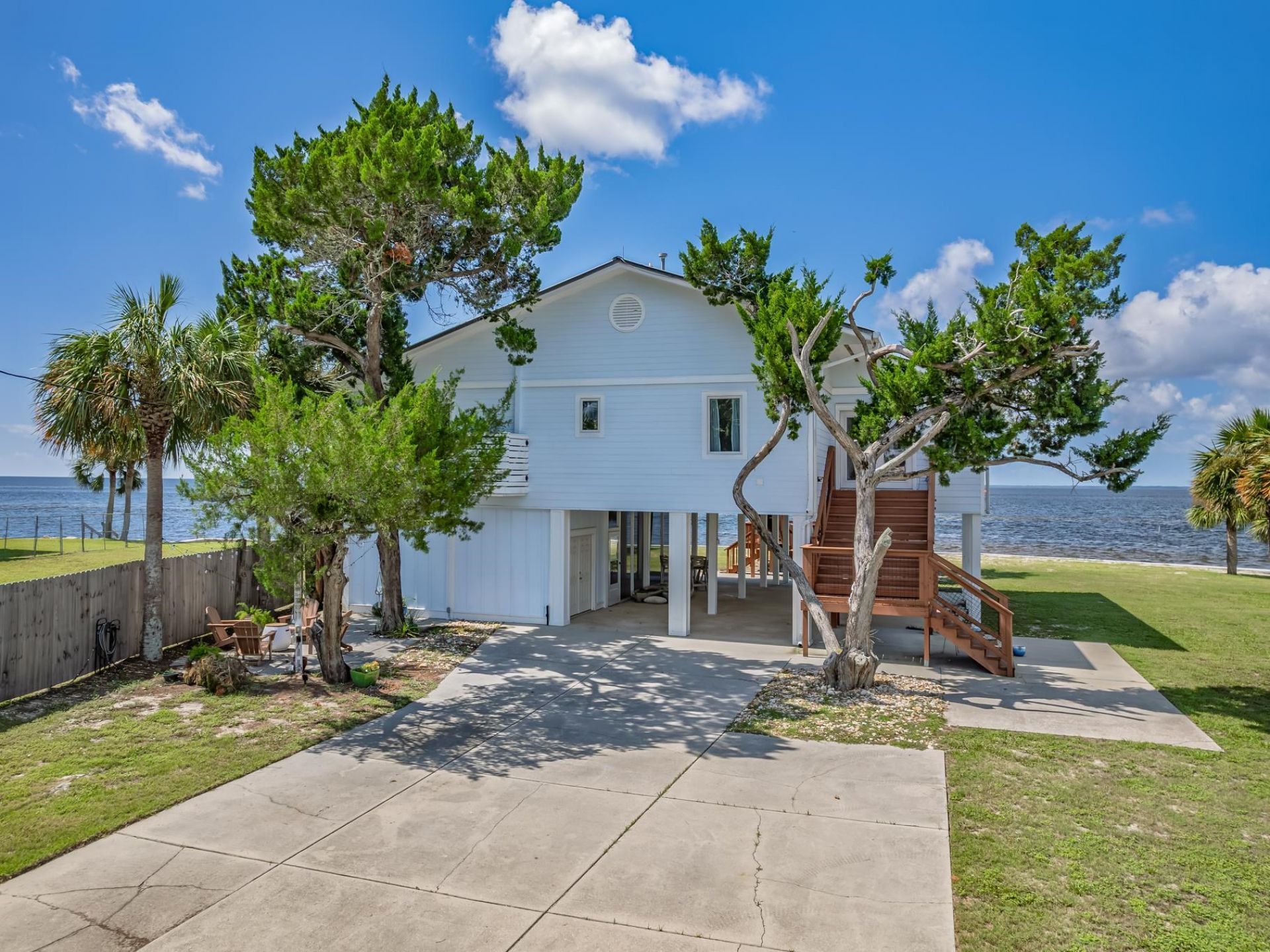 1645 Shell Point Road , Crawfordville, FL 32327 Photo