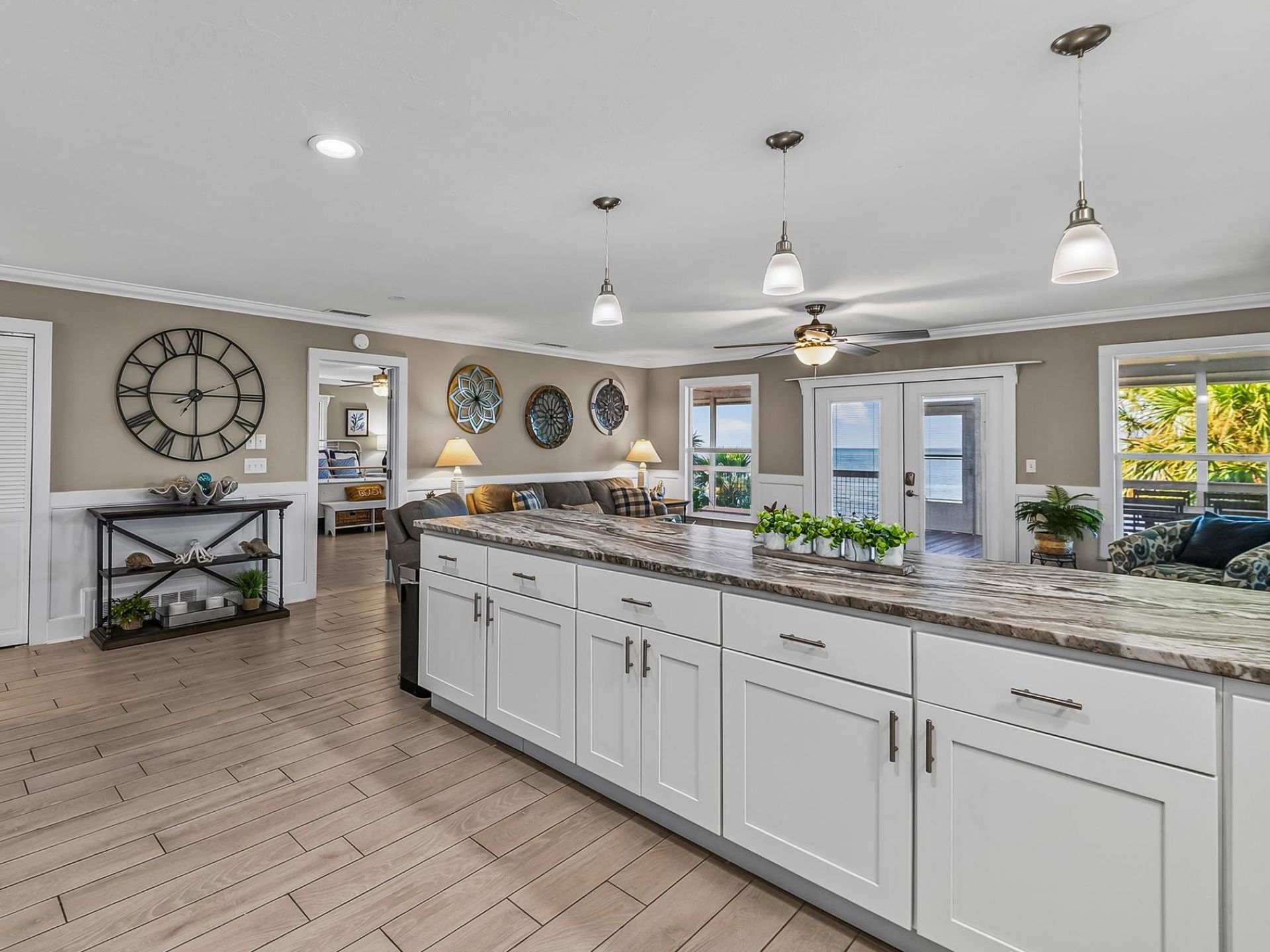 1645 Shell Point Road , Crawfordville, FL 32327 Photo