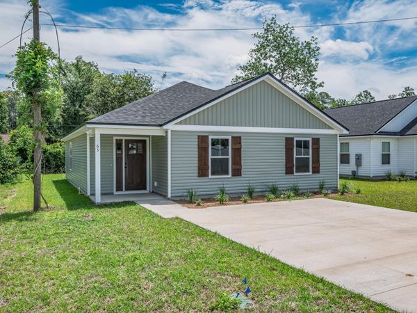 47 Lance Lane, Crawfordville, FL 32327