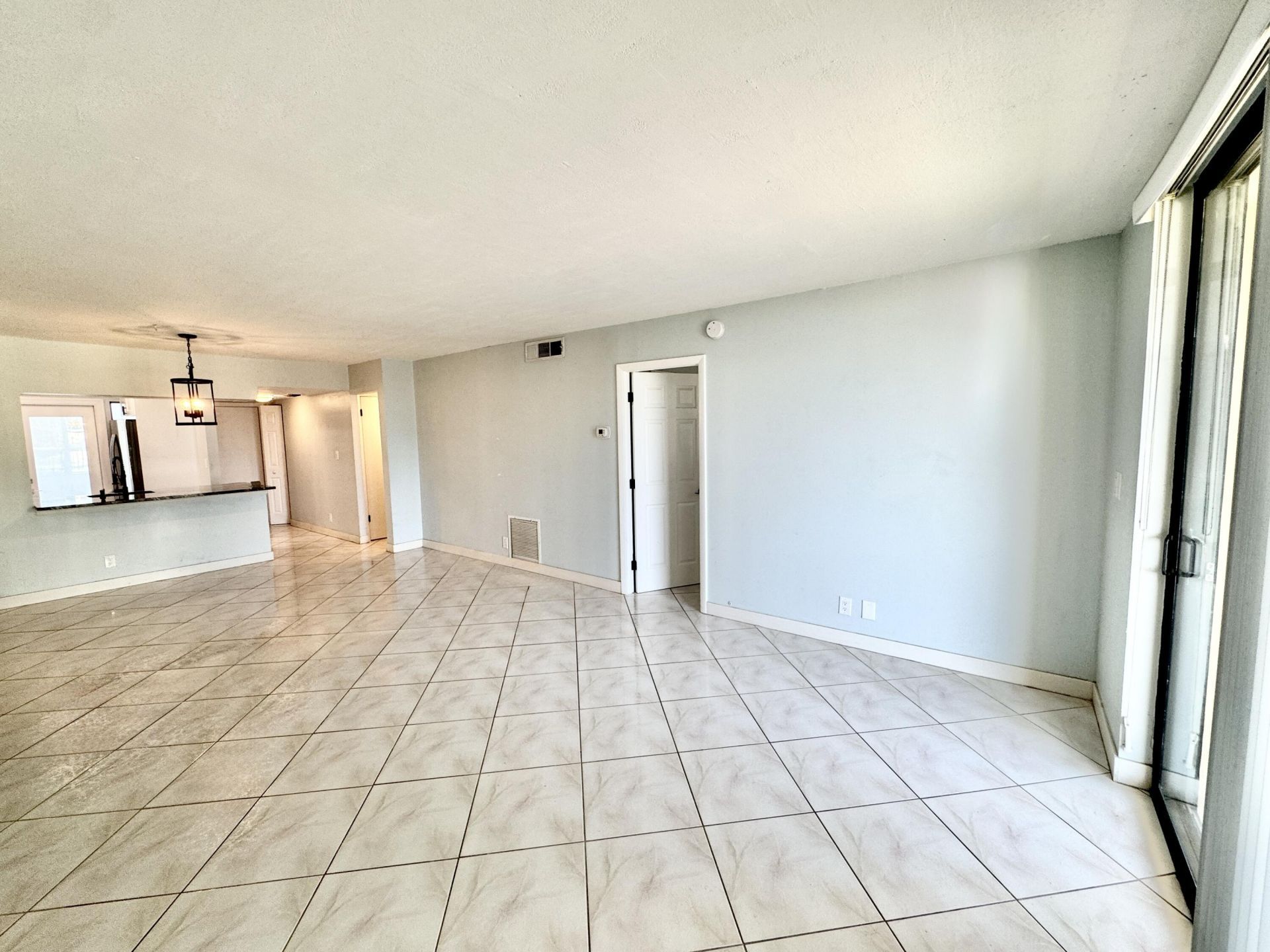 801 N Ocean Boulevard, Unit 202, Pompano Beach, FL 33062 Photo