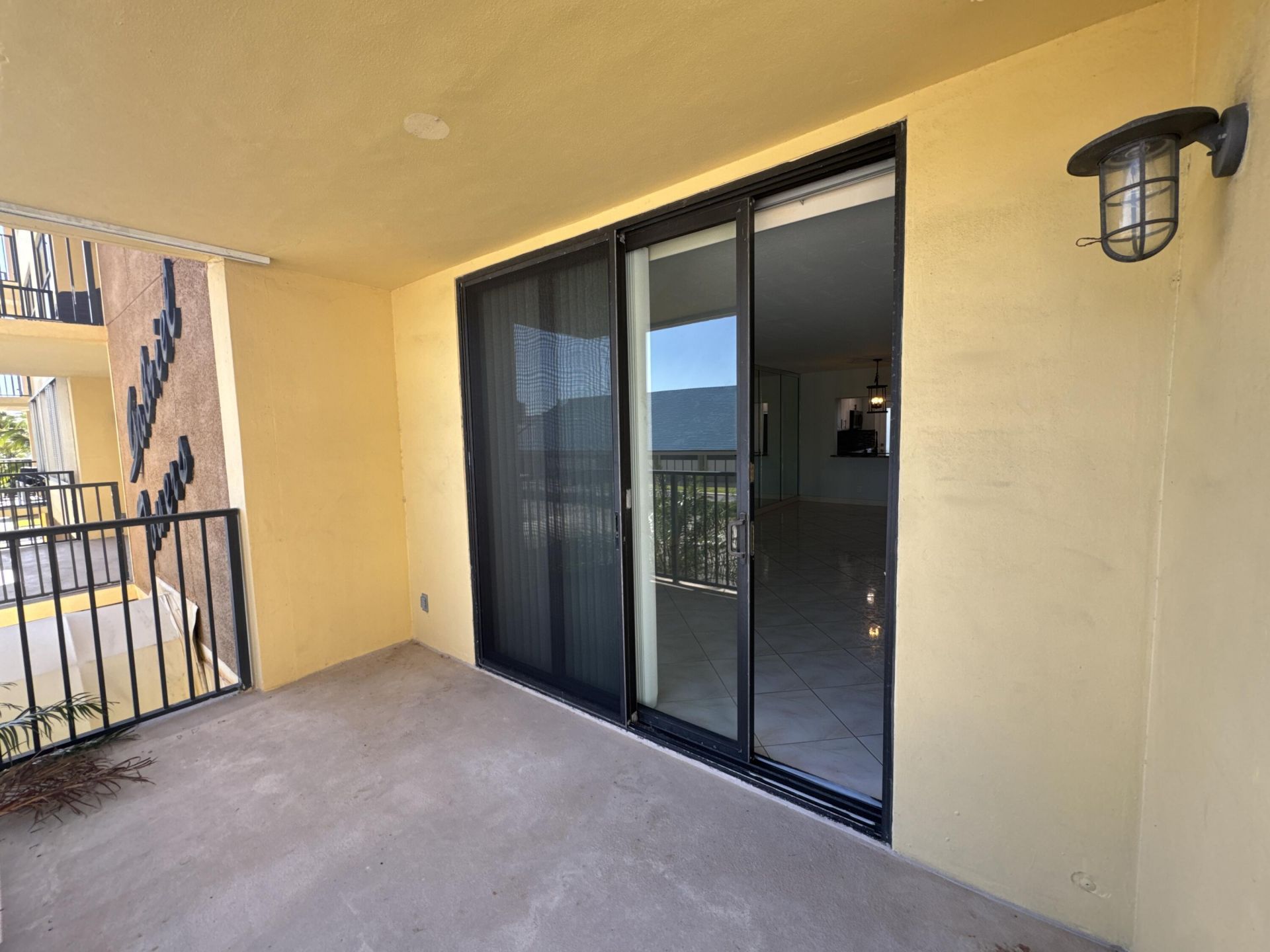 801 N Ocean Boulevard, Unit 202, Pompano Beach, FL 33062 Photo