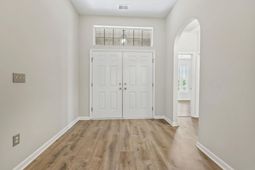 1722 Hagen Ct. photo 4