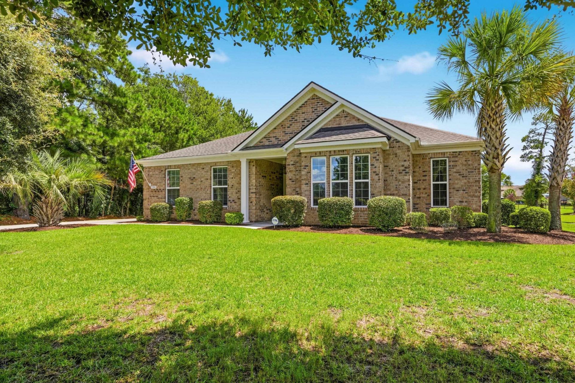 1208 Wood Stork Dr. Photo 5
